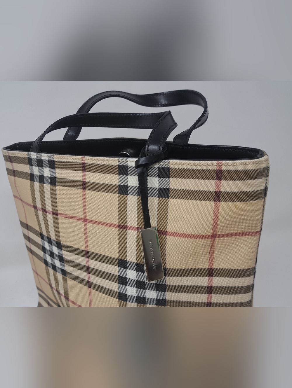 NEW Burberry London Tote Bag Nova Check Vintage Y2K Italy PVC Size Medium - Picture 11 of 16